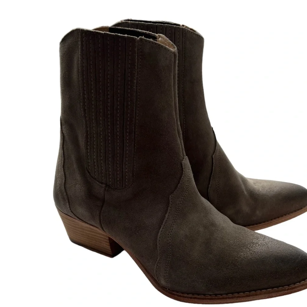 Free People New Frontier Western Chelsea Boots Washed Taupe Suede Women's 8